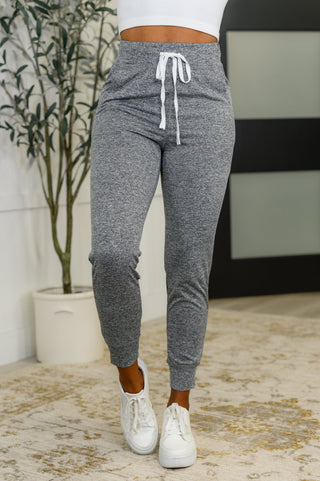 Giving the Run Around Joggers in Gray