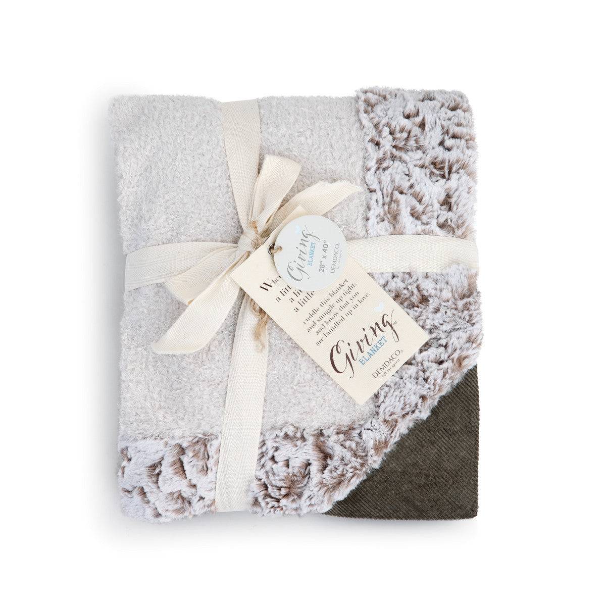 http://ablissfullybeautifulboutique.com/cdn/shop/products/babyblanket_b0dd60cf-5567-4186-8c0f-cc94fa1d2fce.jpg?v=1650686818