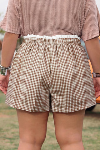 Khaki Contrast Trim Plaid Print Plus Size Shorts, Dear-Lover Dropshipping - A Blissfully Beautiful Boutique