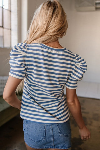 Stripe America Cursive Graphic Puff Sleeve T-shirt