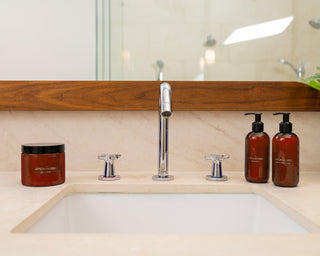 Red Body & Hand Wash, Aroma360 - A Blissfully Beautiful Boutique
