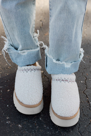 White Embroidered Sherpa Plush Thick Sole Winter Slippers, Dear-Lover Dropshipping - A Blissfully Beautiful Boutique