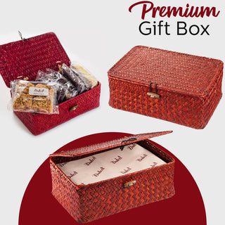 Old Fashioned Gourmet Wicker Basket, Dulcet Gift Baskets - A Blissfully Beautiful Boutique