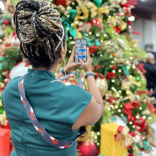 Clip & Go Strap Christmas, SaveTheGirls - A Blissfully Beautiful Boutique