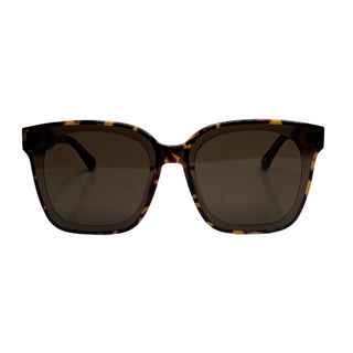 The Meredith Sunglasses, Makeup Junkie Bags - A Blissfully Beautiful Boutique