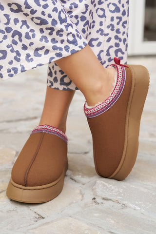 Chestnut Suede Contrast Print Round Toe Plush Lined Flats, Dear-Lover Dropshipping - A Blissfully Beautiful Boutique