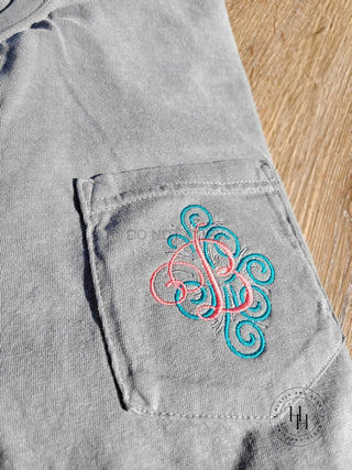 Comfort Color Swirly Fancy Single Letter Monogram Embroidered Pocket Tee, Merch Girls - A Blissfully Beautiful Boutique