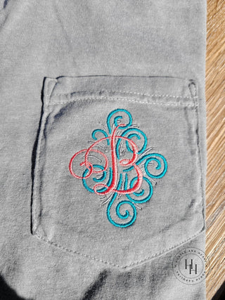 Comfort Color Swirly Fancy Single Letter Monogram Embroidered Pocket Tee, Merch Girls - A Blissfully Beautiful Boutique