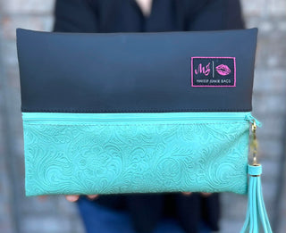 Makeup Junkie - Mint Aztec