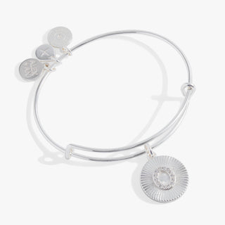 Initial O Pave Starburst Texture Bangle