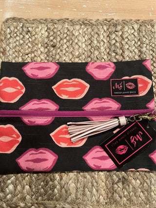 Makeup Junkie - XOXO Lips ON SALE