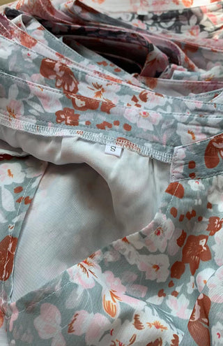 V-Neck Lantern Sleeve Curved Pendant Floral Print Chiffon Top, kakaclo - A Blissfully Beautiful Boutique