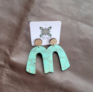 Western Style Arch Earrings, Voyager Dream - A Blissfully Beautiful Boutique