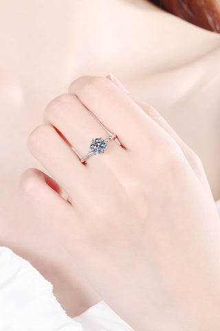 1 Carat Moissanite 6-Prong Twisted Ring, Trendsi - A Blissfully Beautiful Boutique