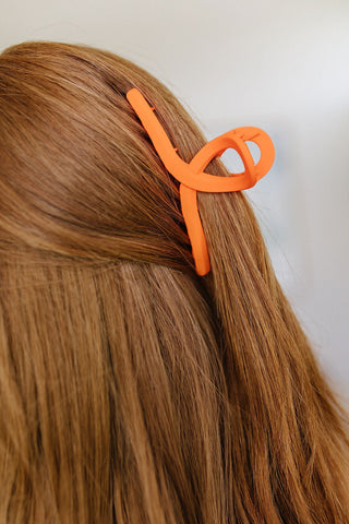 Claw Clip Set of 4 in Orange, Ave Shops - A Blissfully Beautiful Boutique