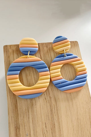Round Shape Wooden Dangle Earrings, Trendsi - A Blissfully Beautiful Boutique