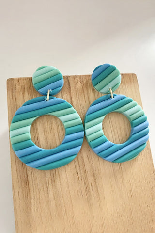 Round Shape Wooden Dangle Earrings, Trendsi - A Blissfully Beautiful Boutique