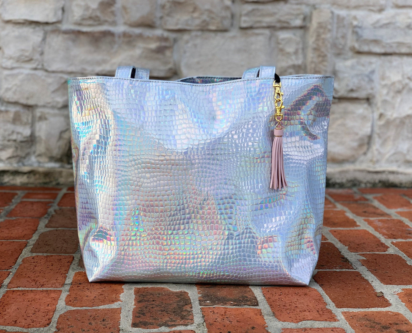 Makeup Junkie Amy's Iridescent Bliss ABBB Exclusive Tote - Lala Interior