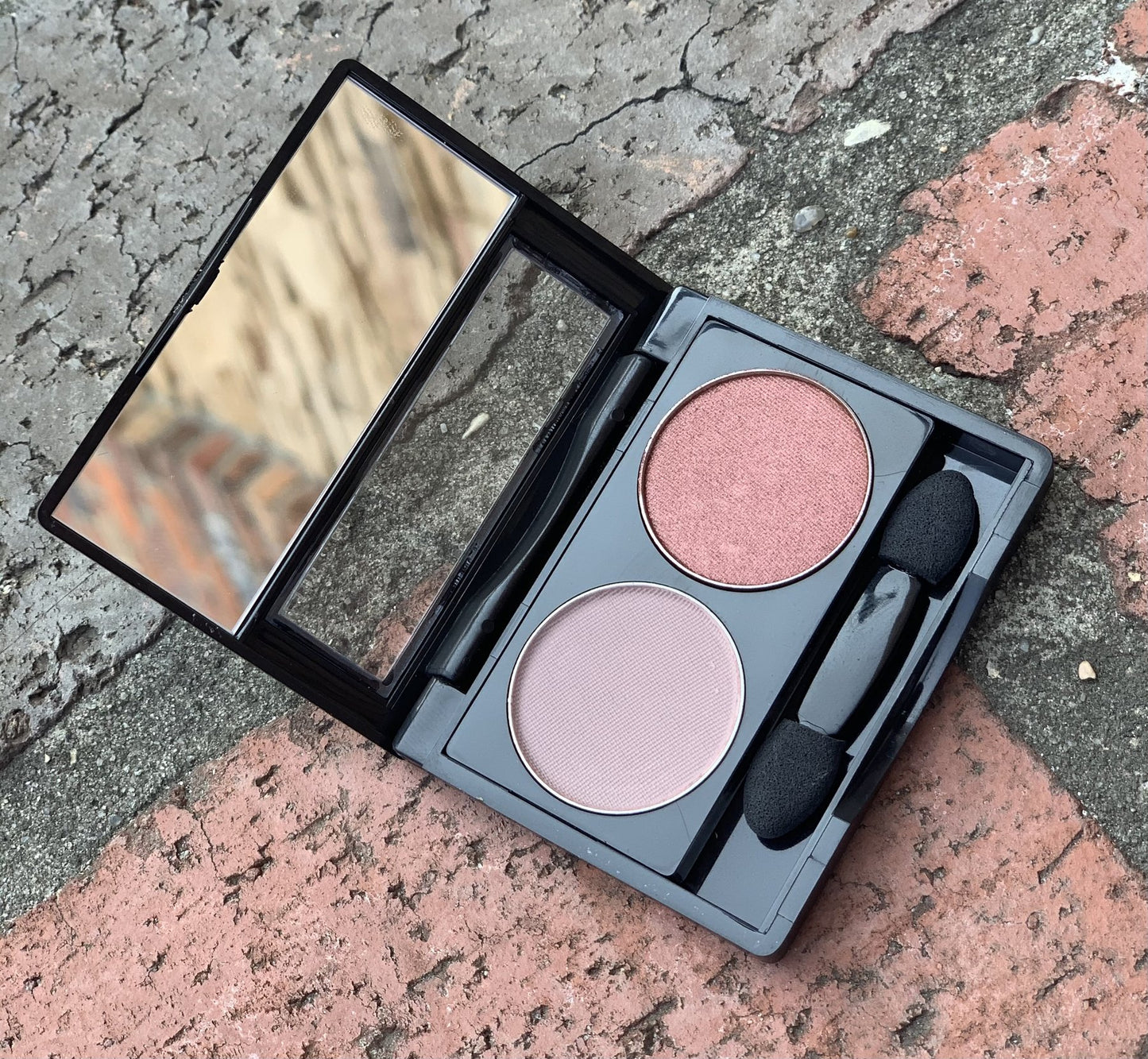 MJ Cosmetics Eyeshadow Duo - A Blissfully Beautiful Boutique